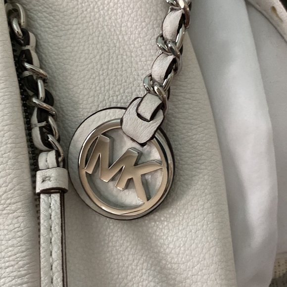 NWOT Michael Kors White Leather purse - Picture 2 of 6